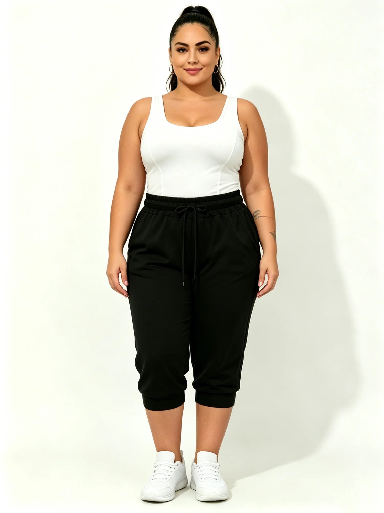 Plus Size Jogger Women's Jogger Track Cuff Sweatpants with Pockets for Yoga, Workout Women's Capri Pocket Sweatpants