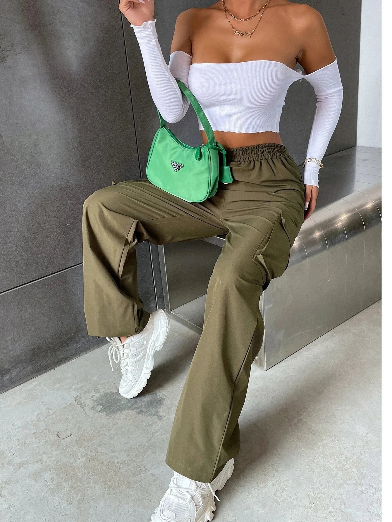Pantalones de chándal anchos de moda para mujer, informales, de viaje, elegantes, rectos, tipo cargo, de cintura alta elástica, holgados y elegantes.