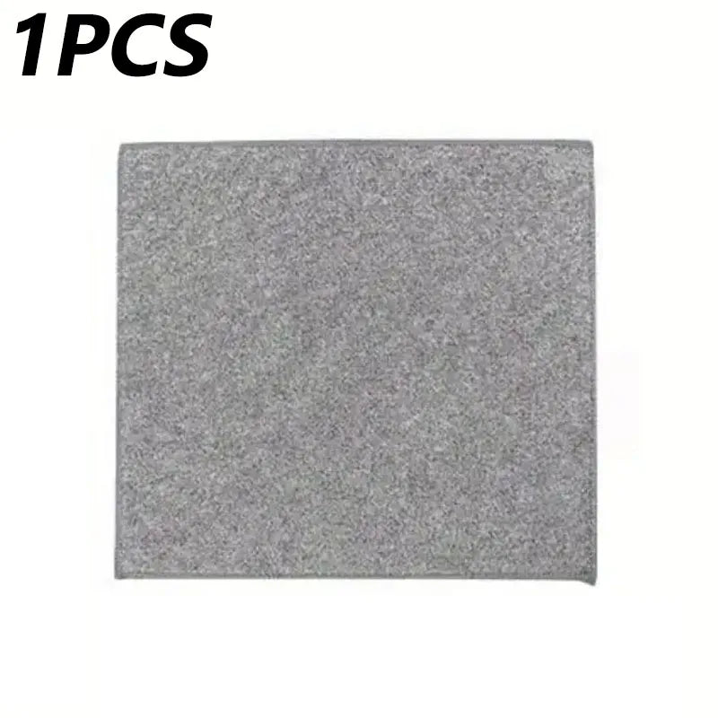 Microfiber Cleaning Cloths – Lint-Free & Reusable