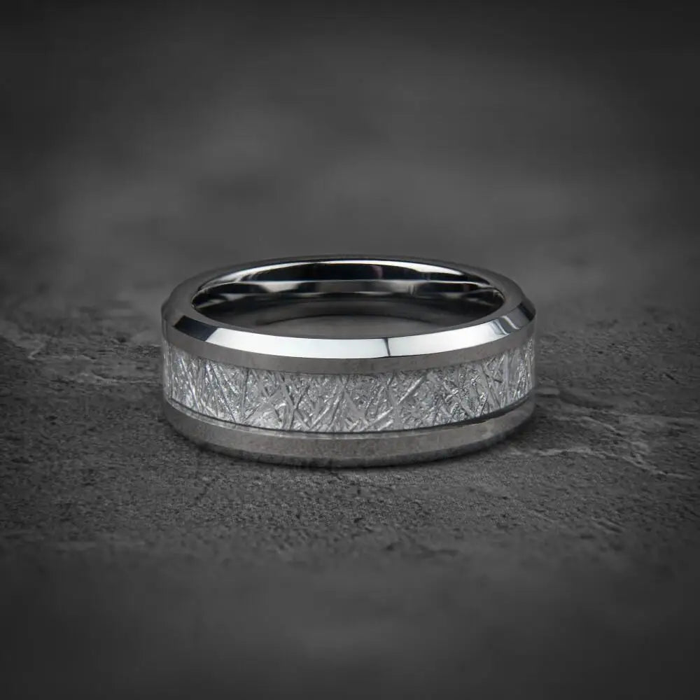 Anillo de acero inoxidable ciberpunk de 8 mm | Joyería gótica punk rockera para hombres y mujeres