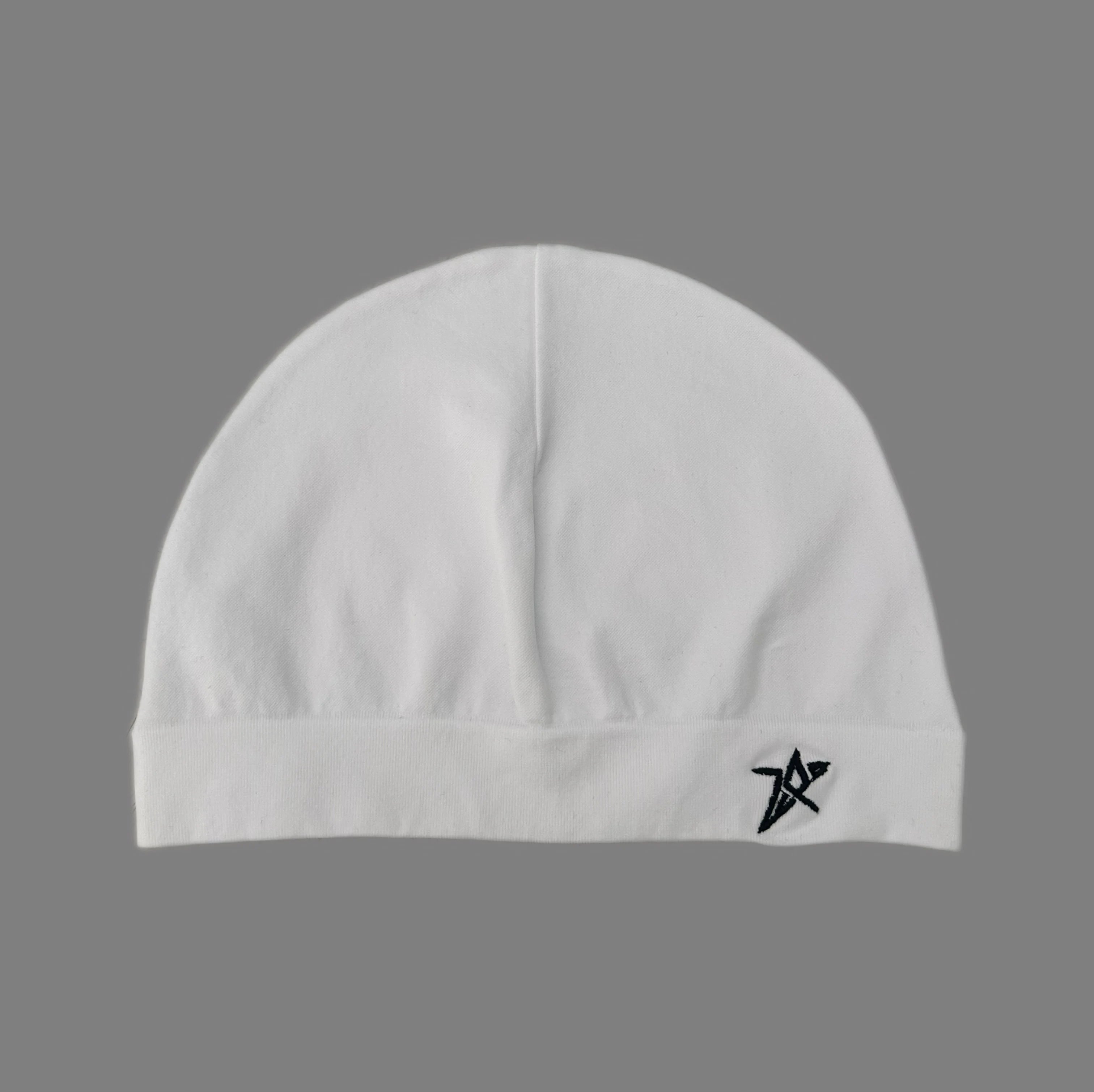 Star Embroidered Beanie – Soft Breathable Stretch Skull Cap