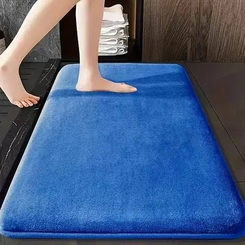 Solid Color Bathroom Mat - Non-Slip Absorbent Floor Mat (3 Sizes)