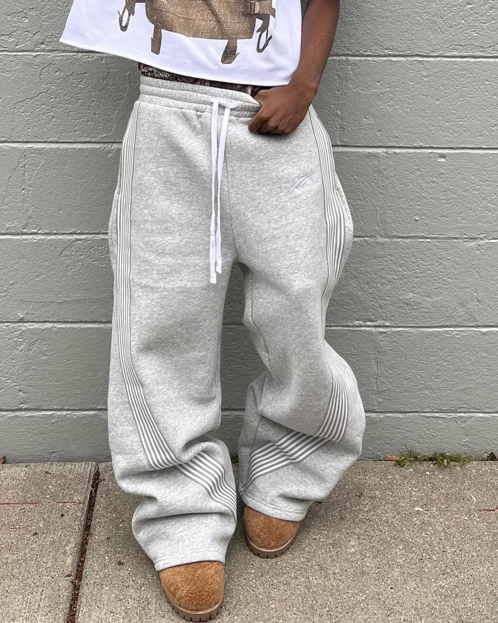 Y2K Wide Leg Cargo Sweatpants – Drawstring Jogger Pants for Women & Men
