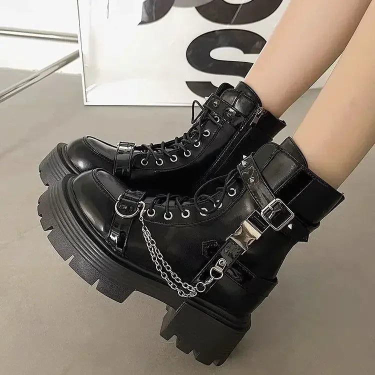 2026 New Women's Boots Gothic Ladies Shoes Rivet Chain Design Short Boots Fashion Lady Rock Boots Metal Decor Punk Women Shoes